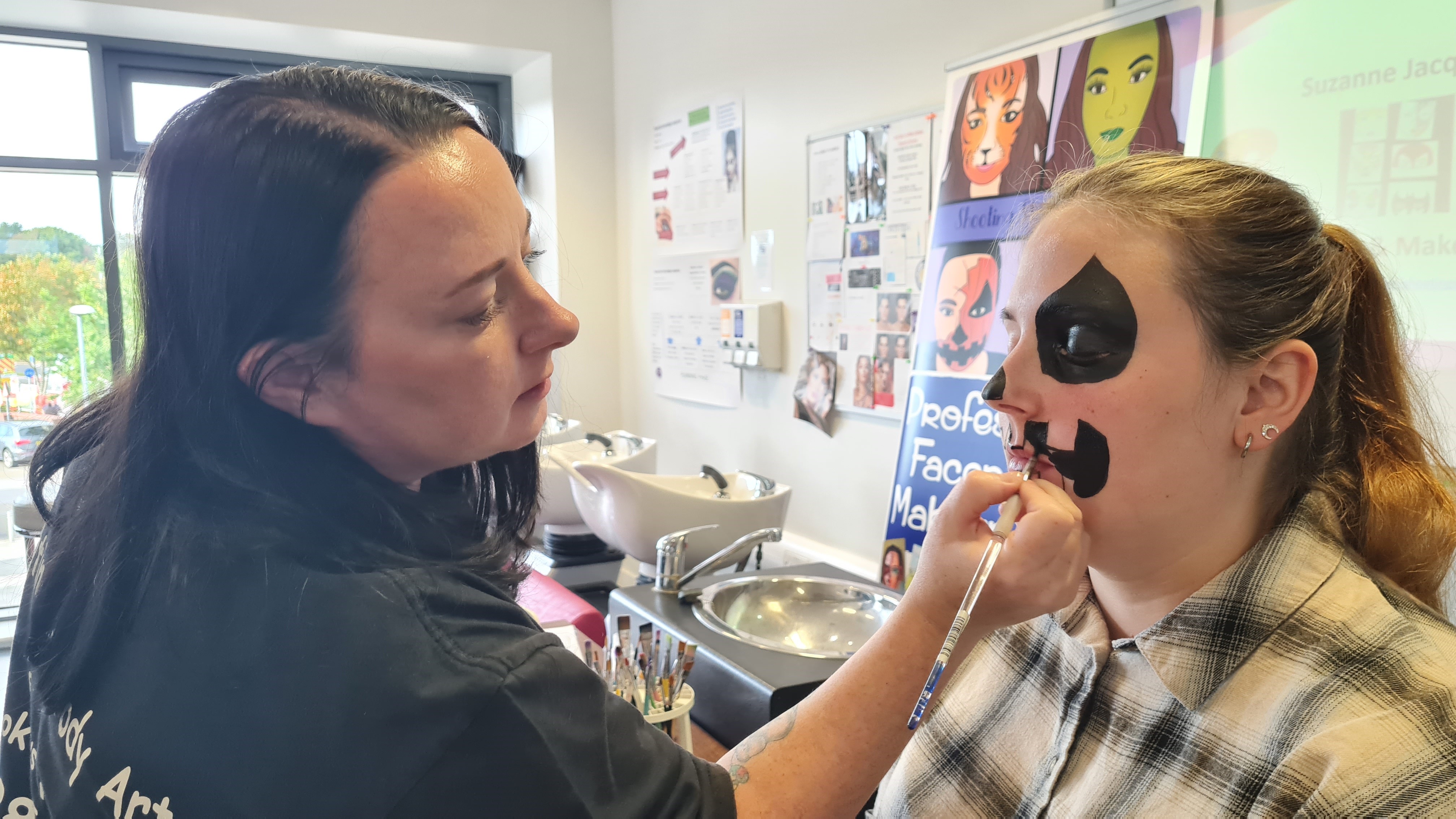 facepainting lesson